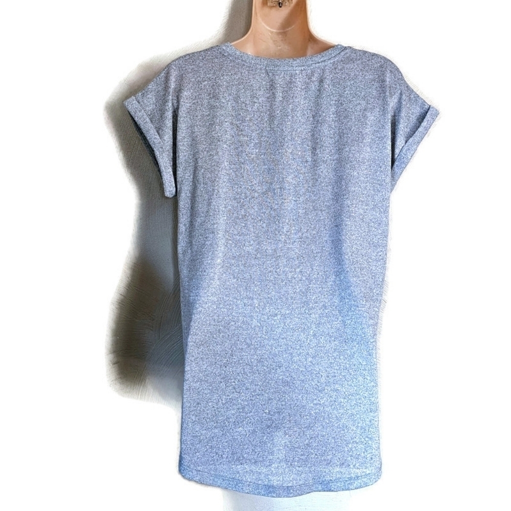 Cactus + Pearl Rooster Applique Gray Tee Size Women's Small - Picture 2 of 10